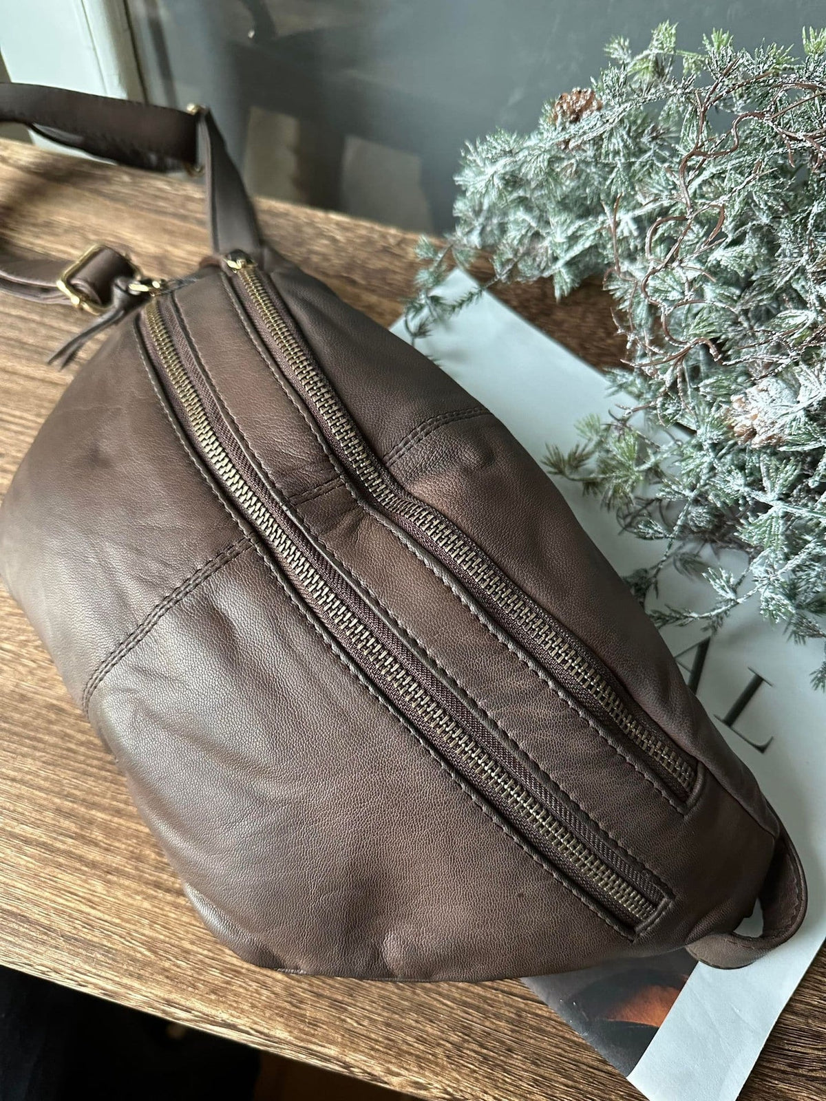 Bumbag LOCK – Brown - VIAMAJA.DK