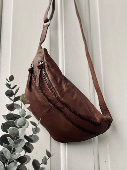 Bumbag LOCK - Dark cognac - VIAMAJA.DK
