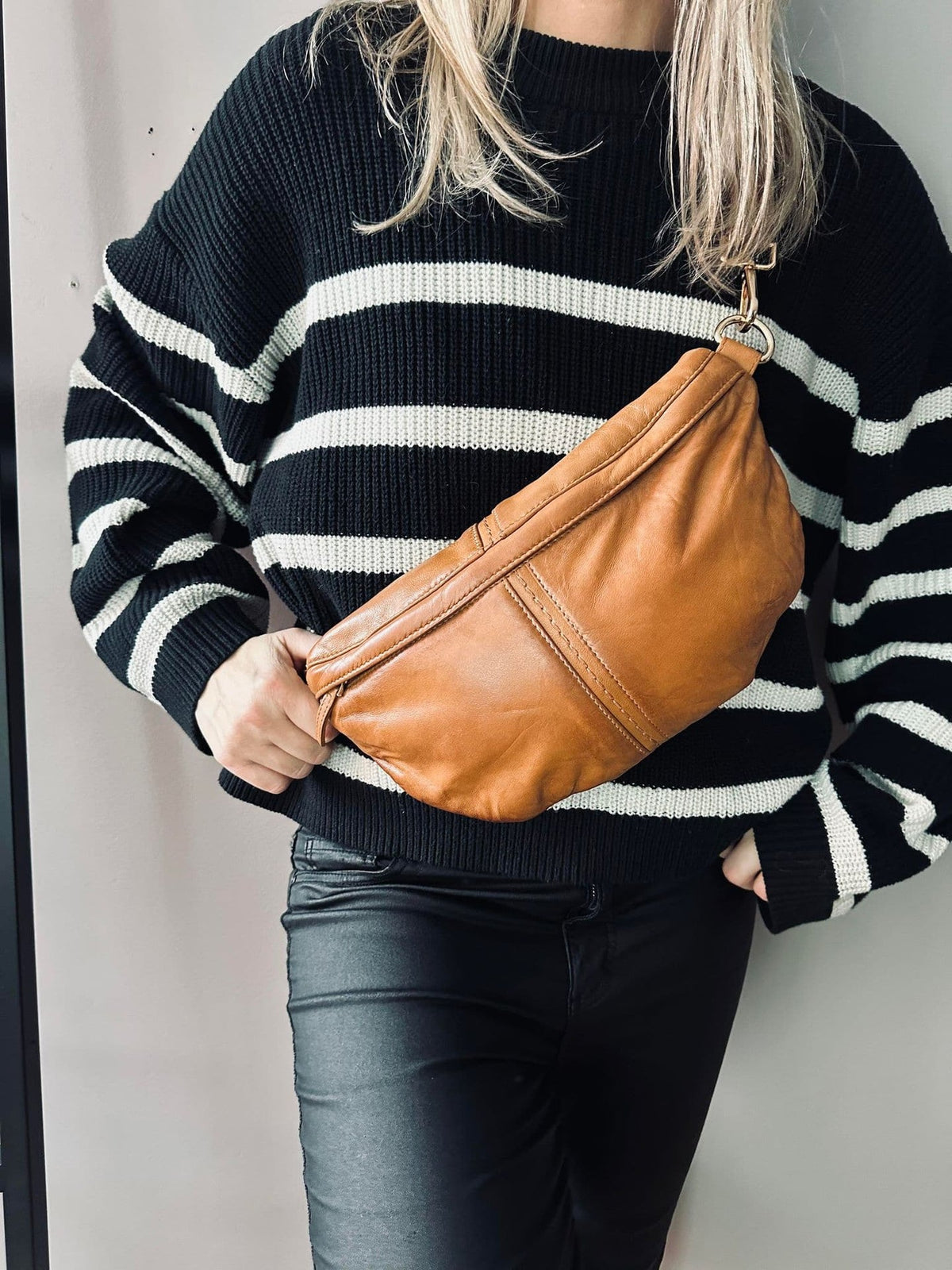 Bumbag m. kontrast - Cognac - VIAMAJA.DK