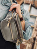 Bumbag MAY mit goldenem Reißverschluss – graues Leder