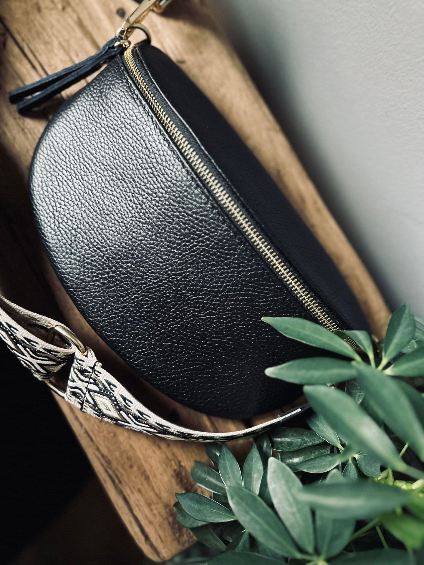 Bumbag med luxrem - Black - VIAMAJA.DK