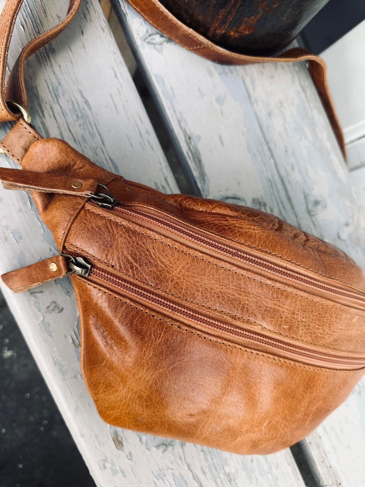 Bumbag TRIP - Cognac bøffellæder - VIAMAJA.DK