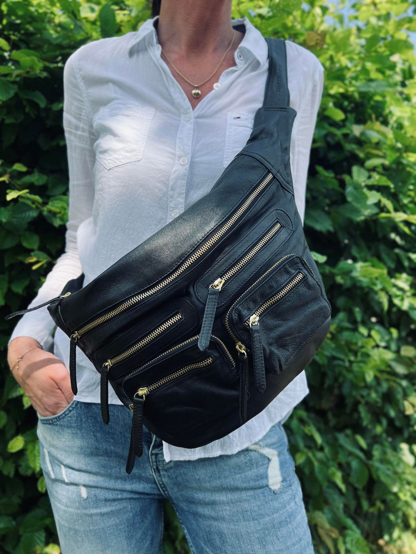 Bumbag XL Raw - Black / gold - VIAMAJA.DK