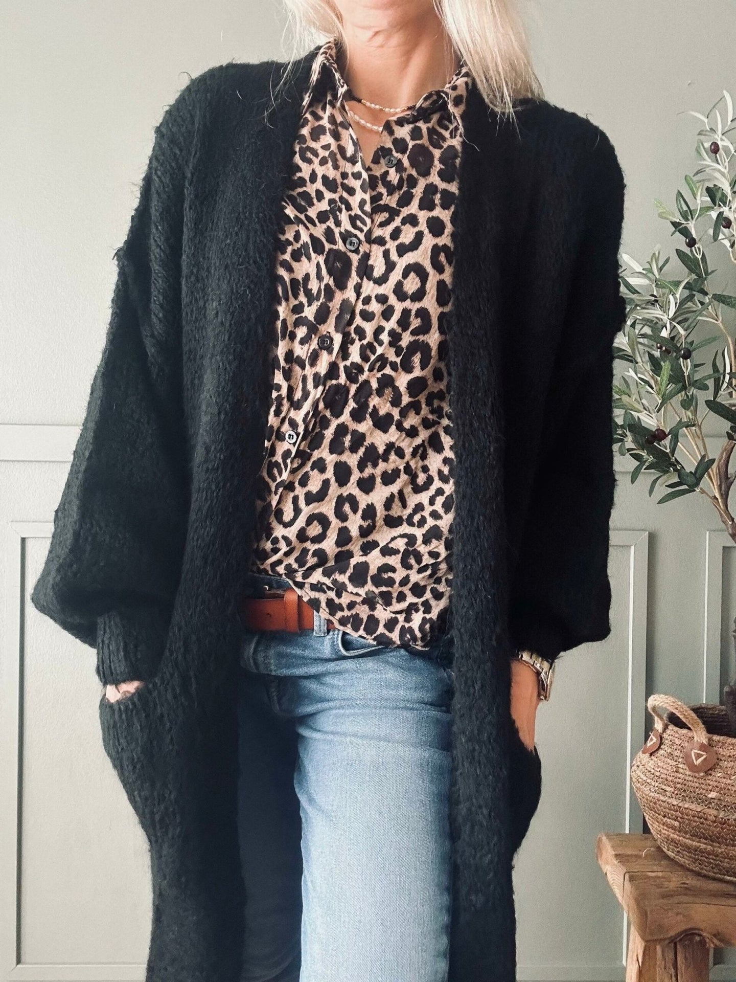 Cardigan Megan black - VIAMAJA.DK