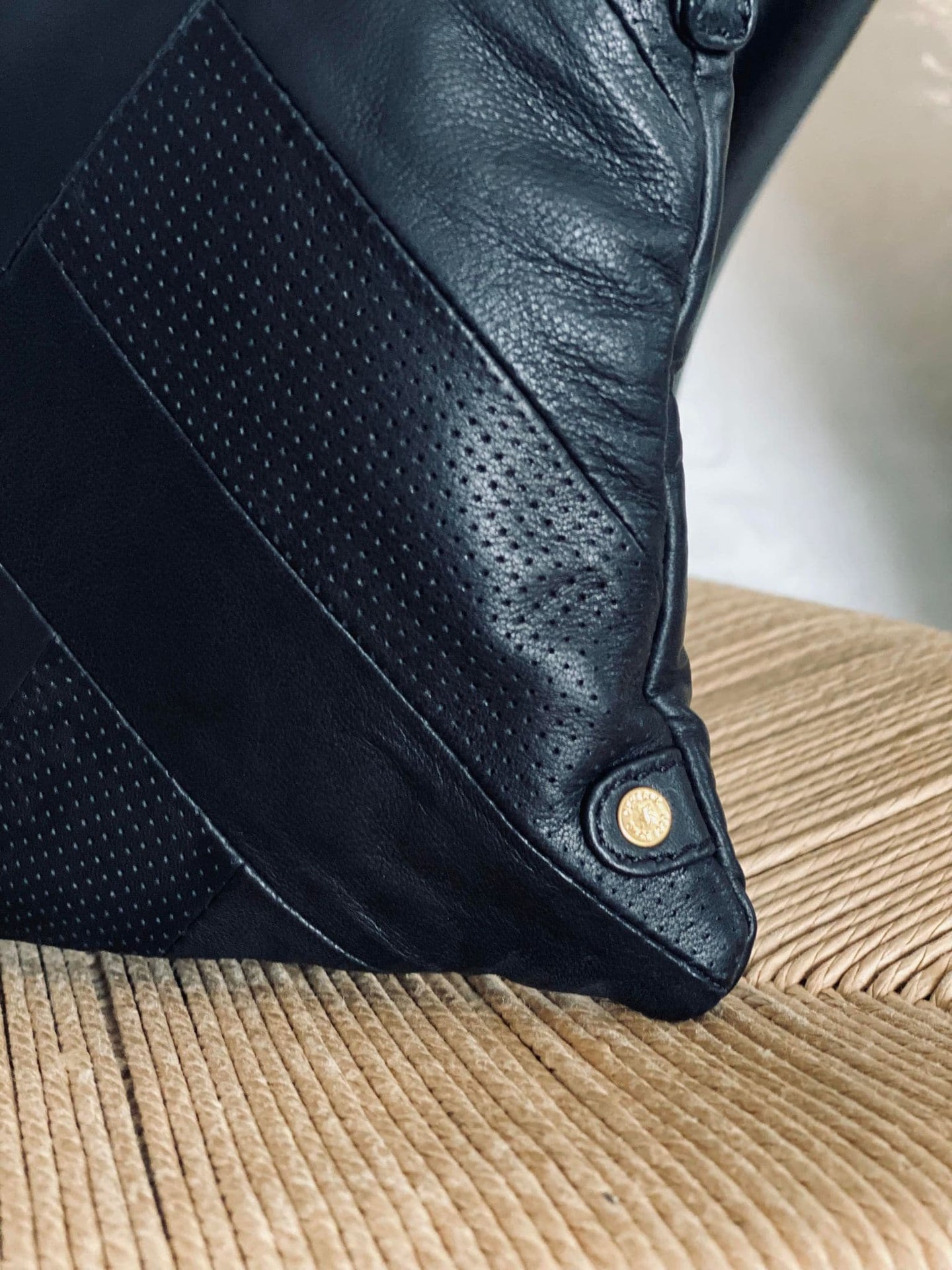 Clutch - Black HALLY i blød skind - VIAMAJA.DK