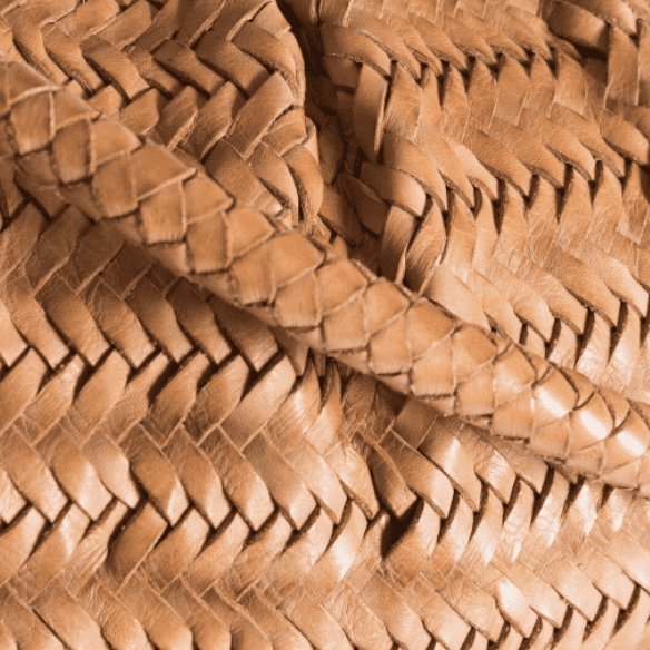 Clutch / lædertaske HELLA flettet mønster – Brun - VIAMAJA