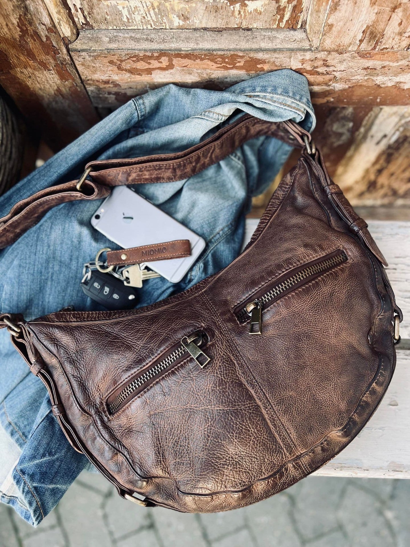 Cool læder skuldertaske i vintage look - Brown - VIAMAJA.DK