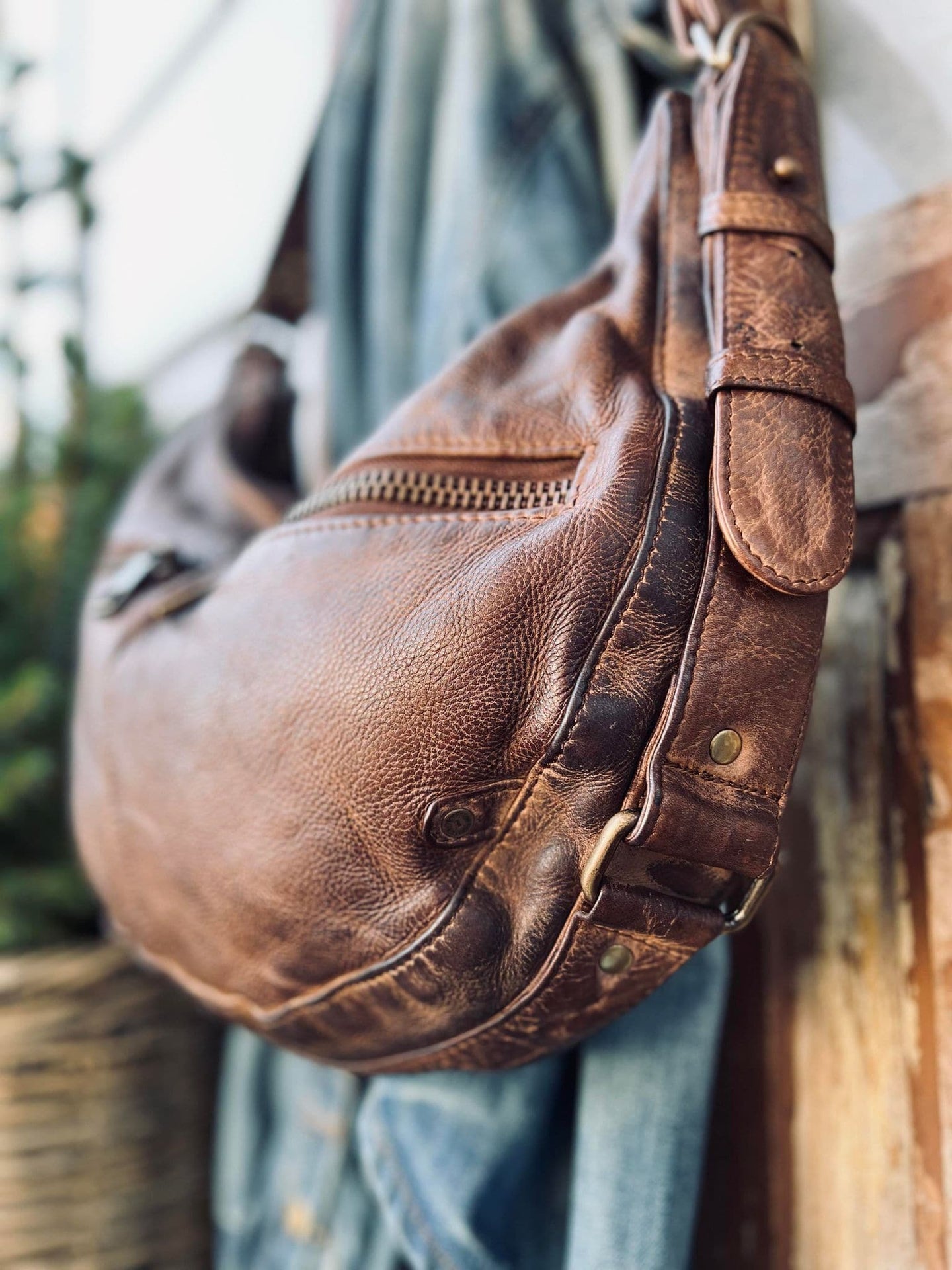 Cool læder skuldertaske i vintage look - Brown - VIAMAJA.DK