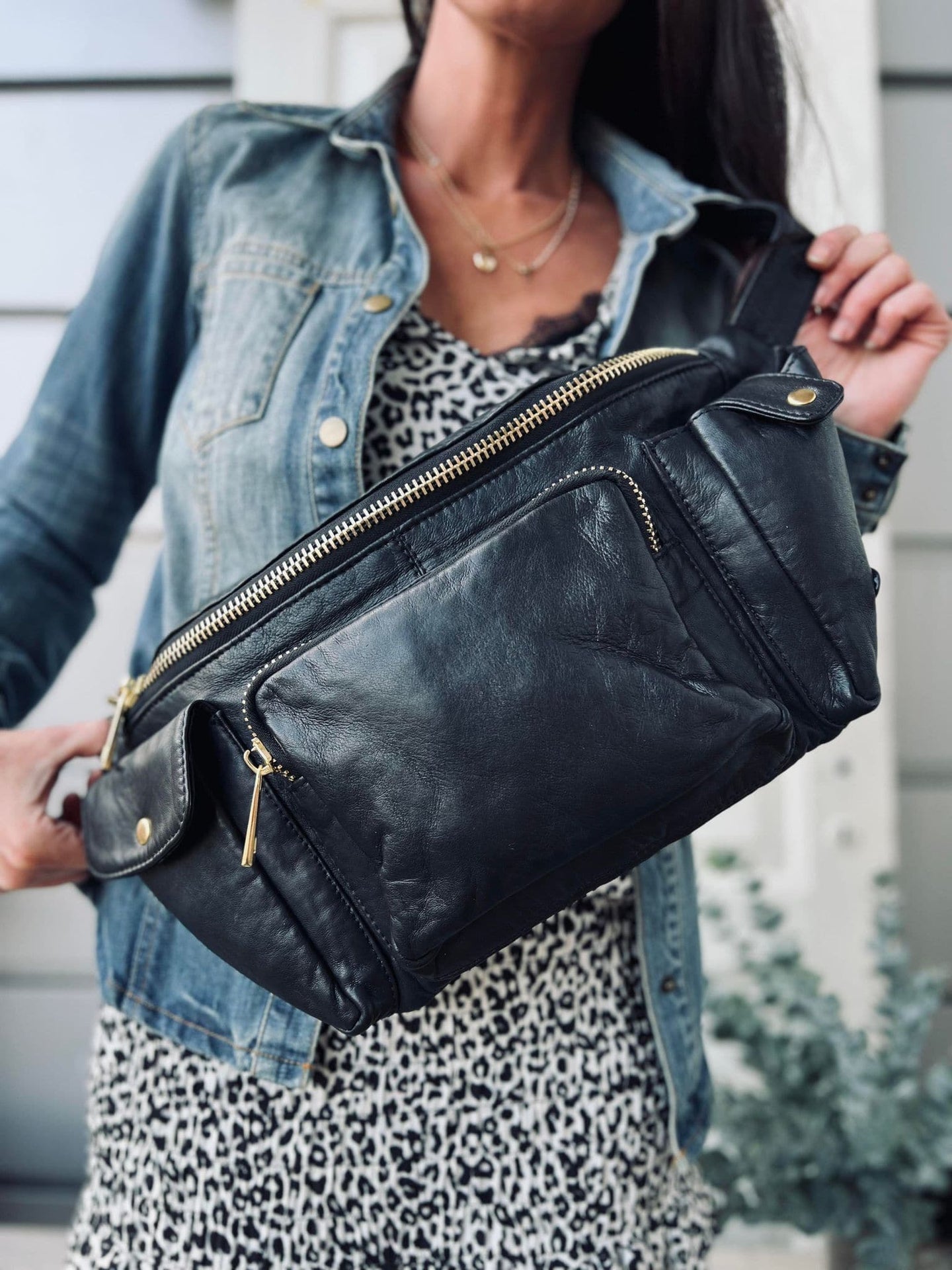 Cool XL bumbag - Black / GOLD - VIAMAJA.DK
