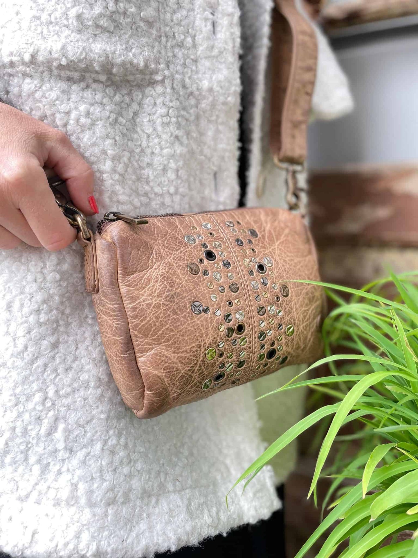 Cross over / Clutch – Maggi Walnut - VIAMAJA