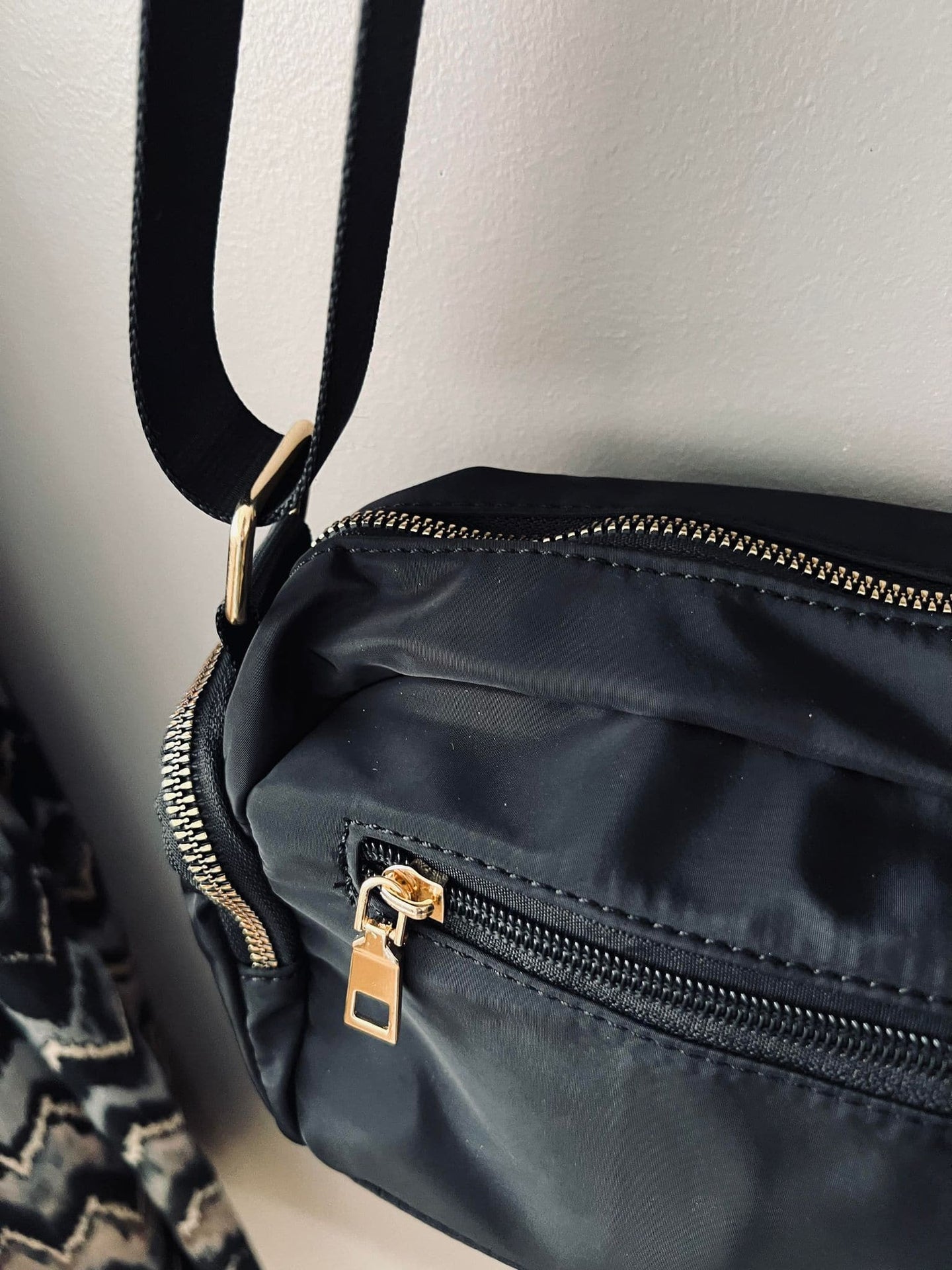Crossbody - Black Nylon - VIAMAJA.DK