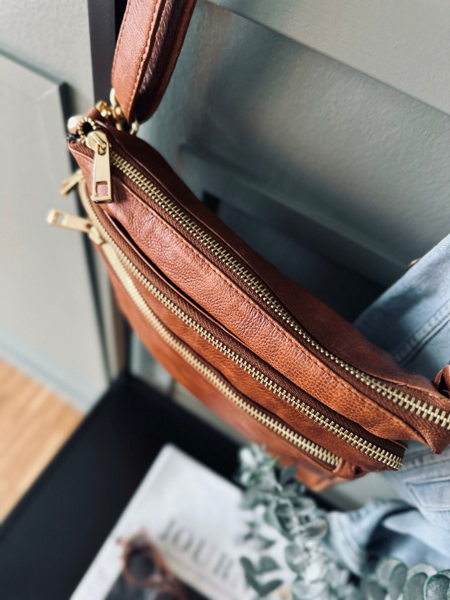 Crossbody Jenna Big – Walnut - VIAMAJA.DK