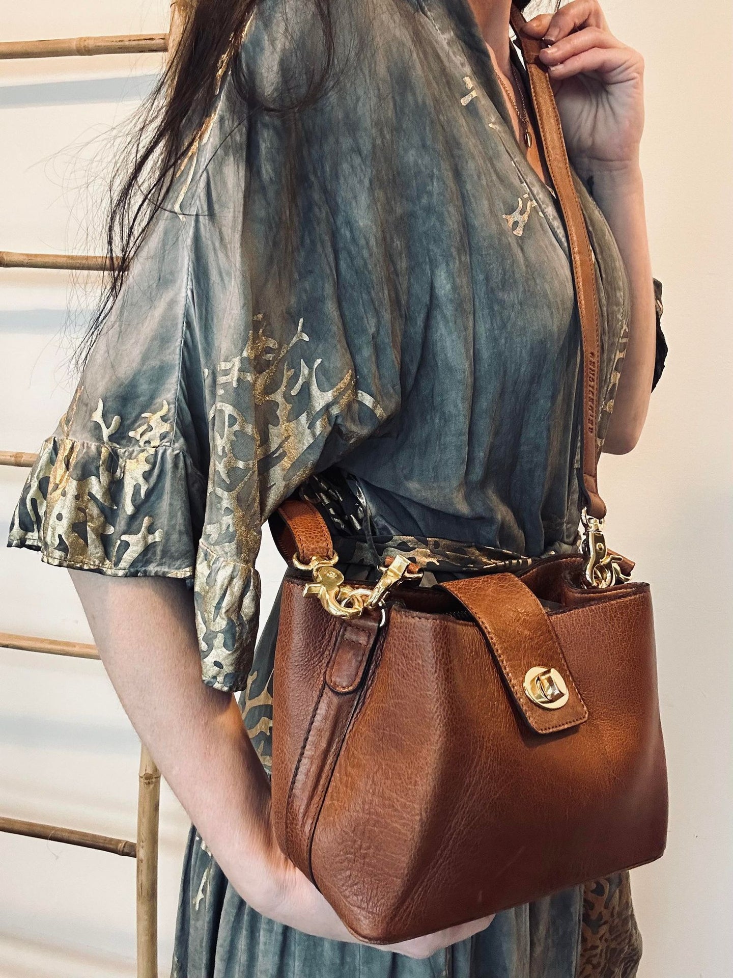 Crossbody Lux walnut Mini - VIAMAJA.DK
