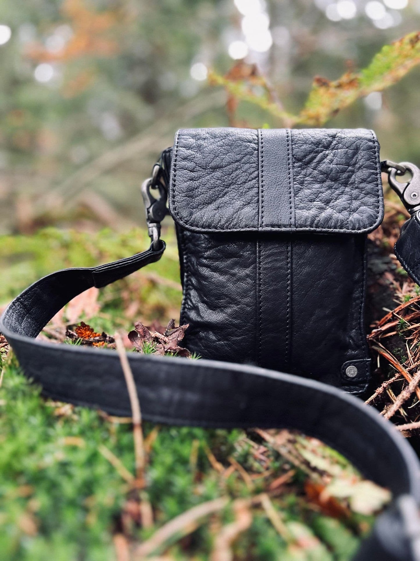 Crossbody OLLIE - Blød kalveskind - VIAMAJA.DK