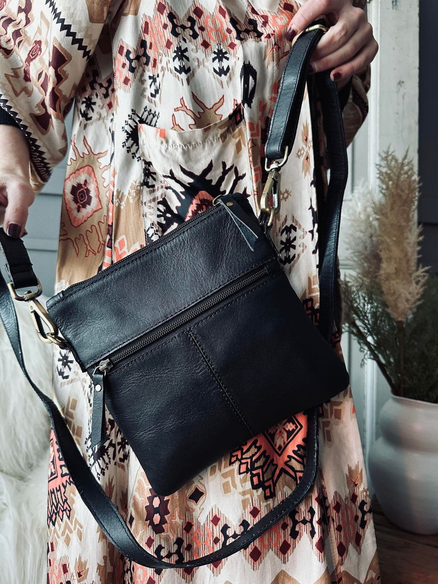 Crossbody Salina - Black - VIAMAJA.DK