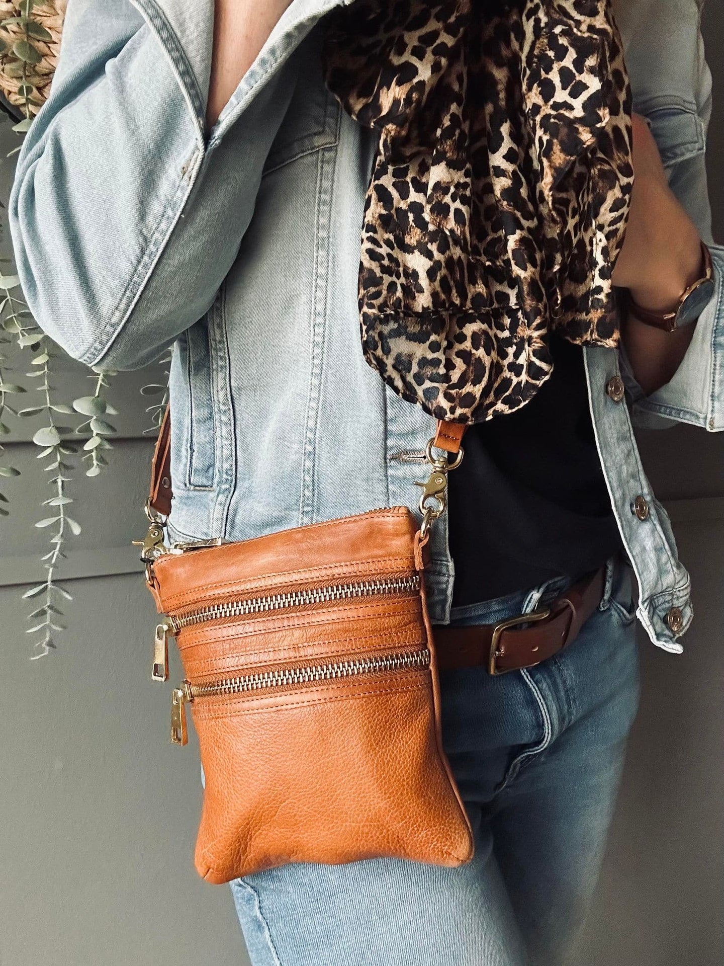 Crossover Emilia small - Cognac - VIAMAJA.DK