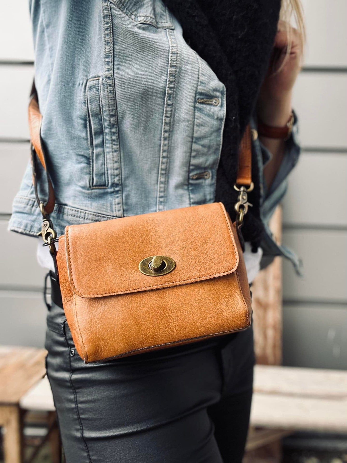Crossover LUX Cognac - Small - VIAMAJA.DK