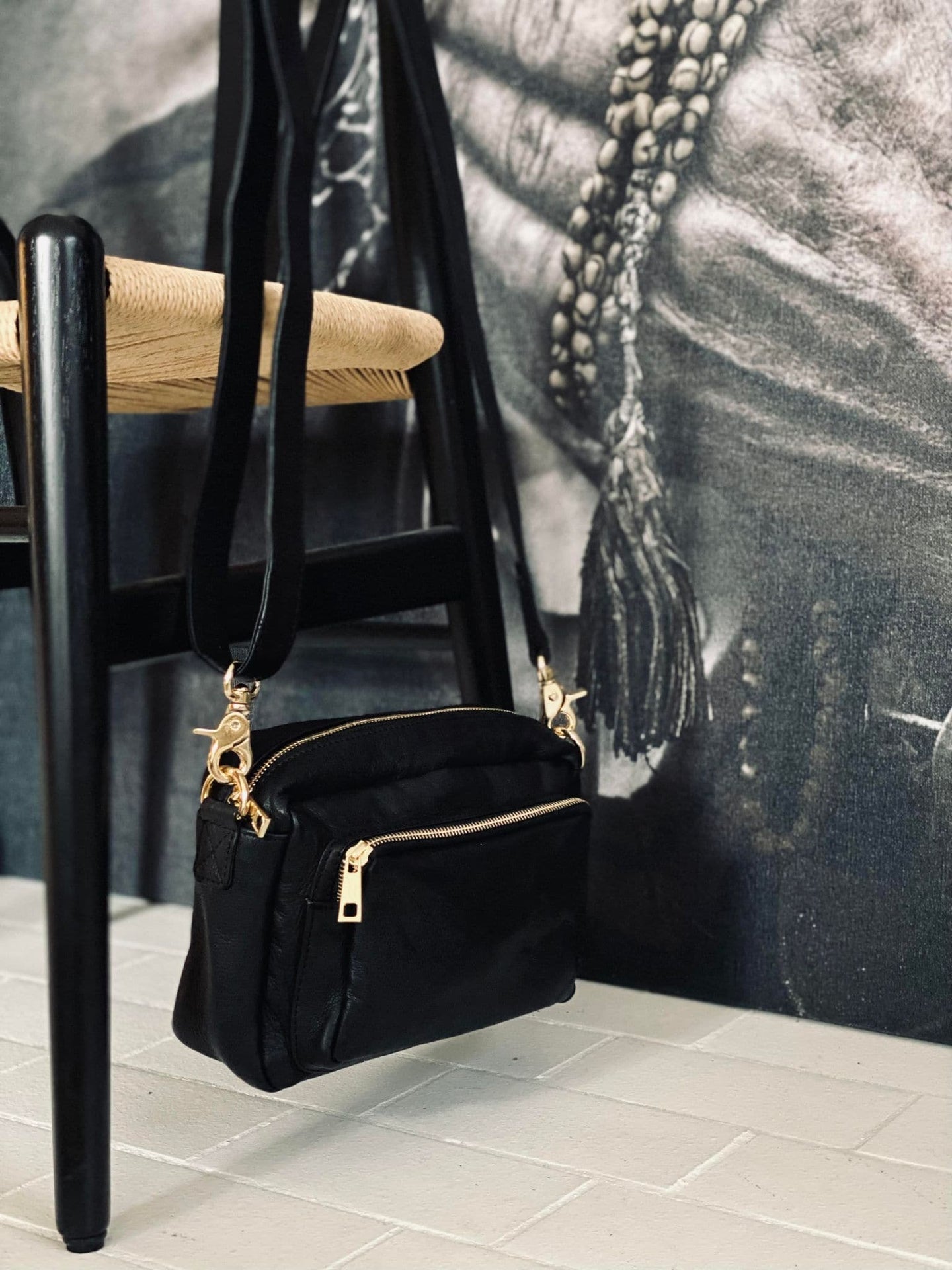 Crossover TINO - Black / Gold - VIAMAJA.DK