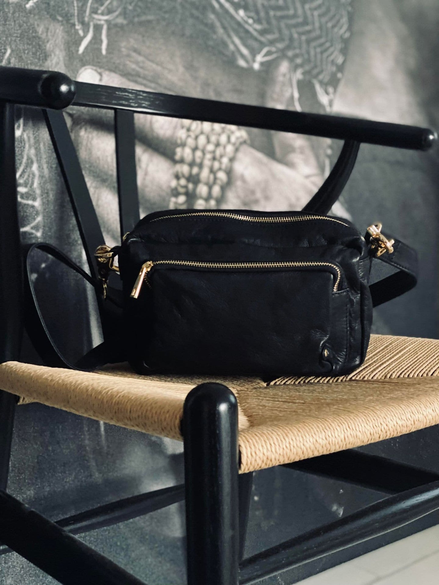 Crossover TINO - Black / Gold - VIAMAJA.DK