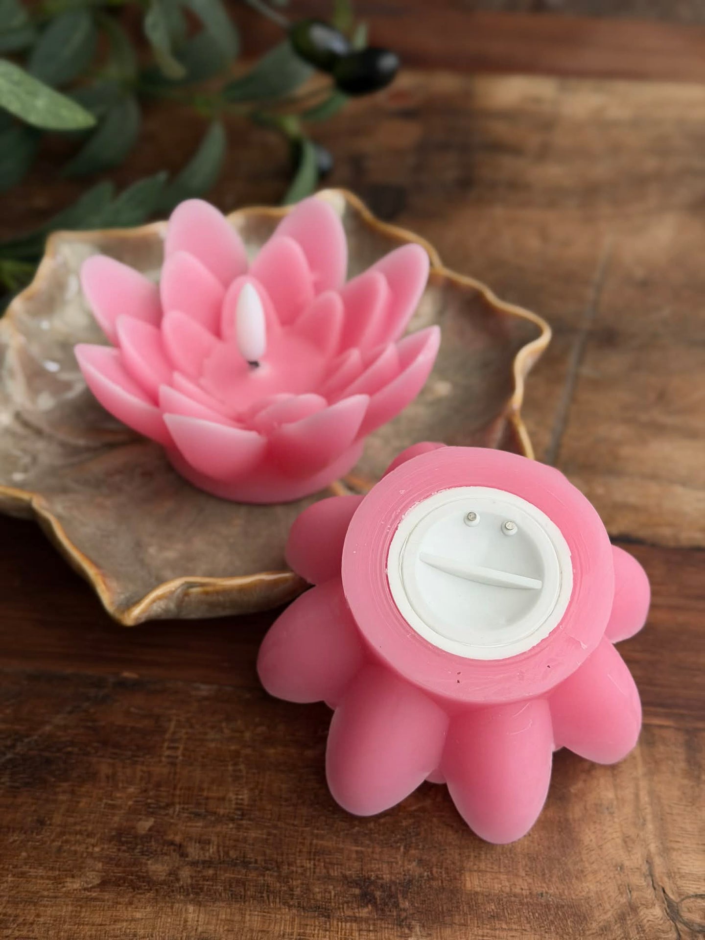 Schwimmkerzen mit Timer - Set mit 2 Stk. Rosa Lotus