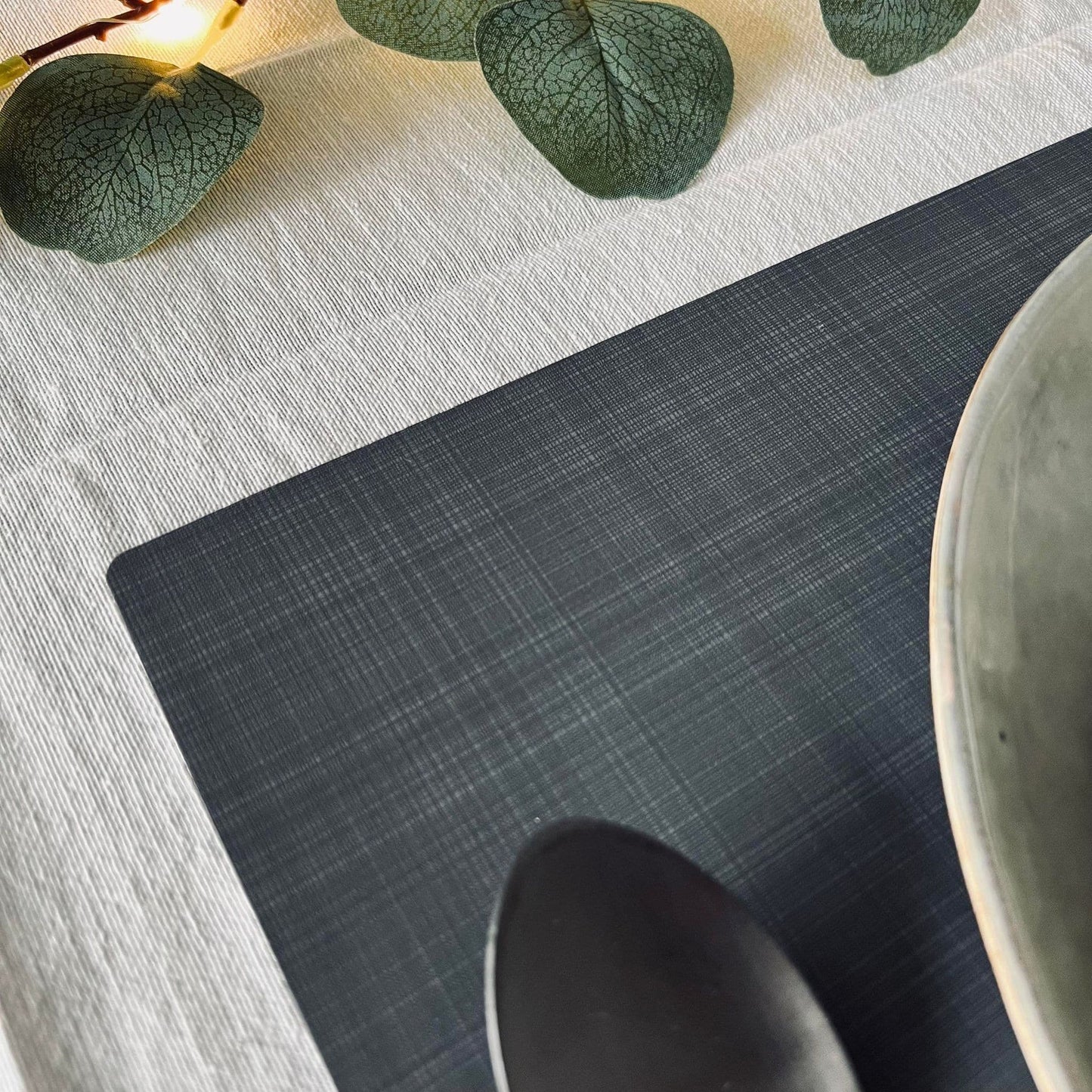 Dækkeserviet - VITA Dark grey - VIAMAJA.DK