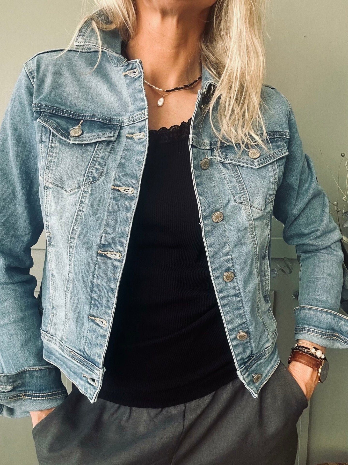 Denim jakke Amalie - VIAMAJA.DK