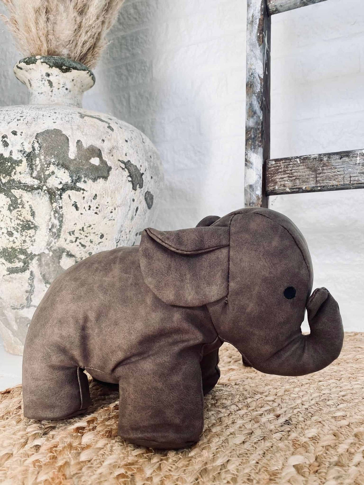 Dørstopper Elefant – Brun - VIAMAJA.DK