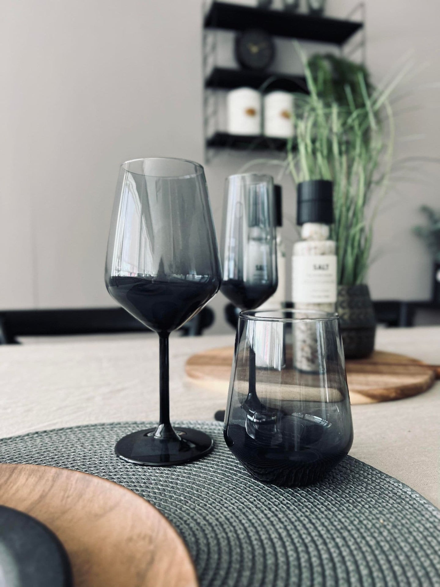 Drikkeglas LUX - Røgfarvet 425 ml - VIAMAJA.DK