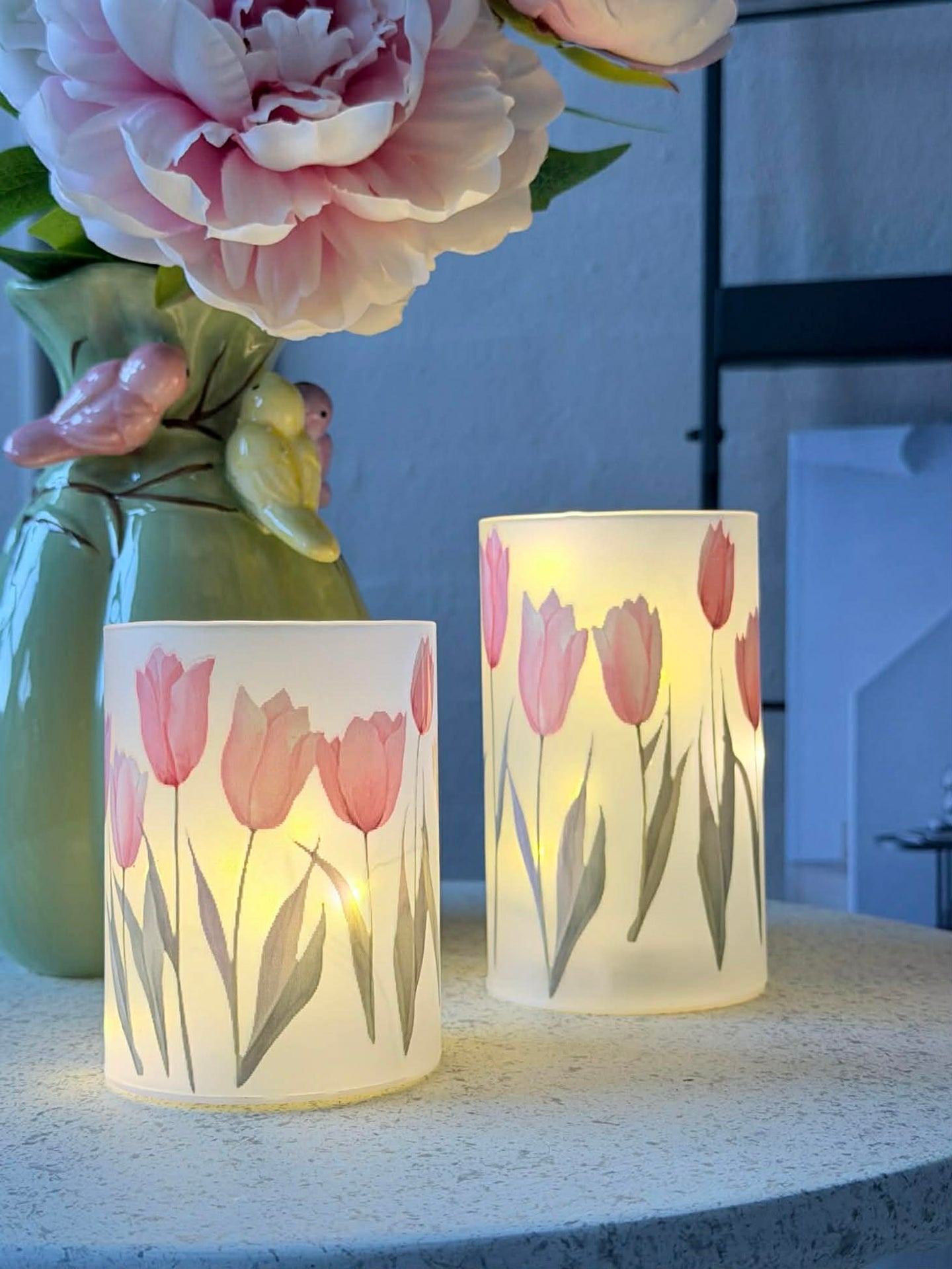 Tulpen-Kerzenhalter mit LED-Licht - 2 Stk.
