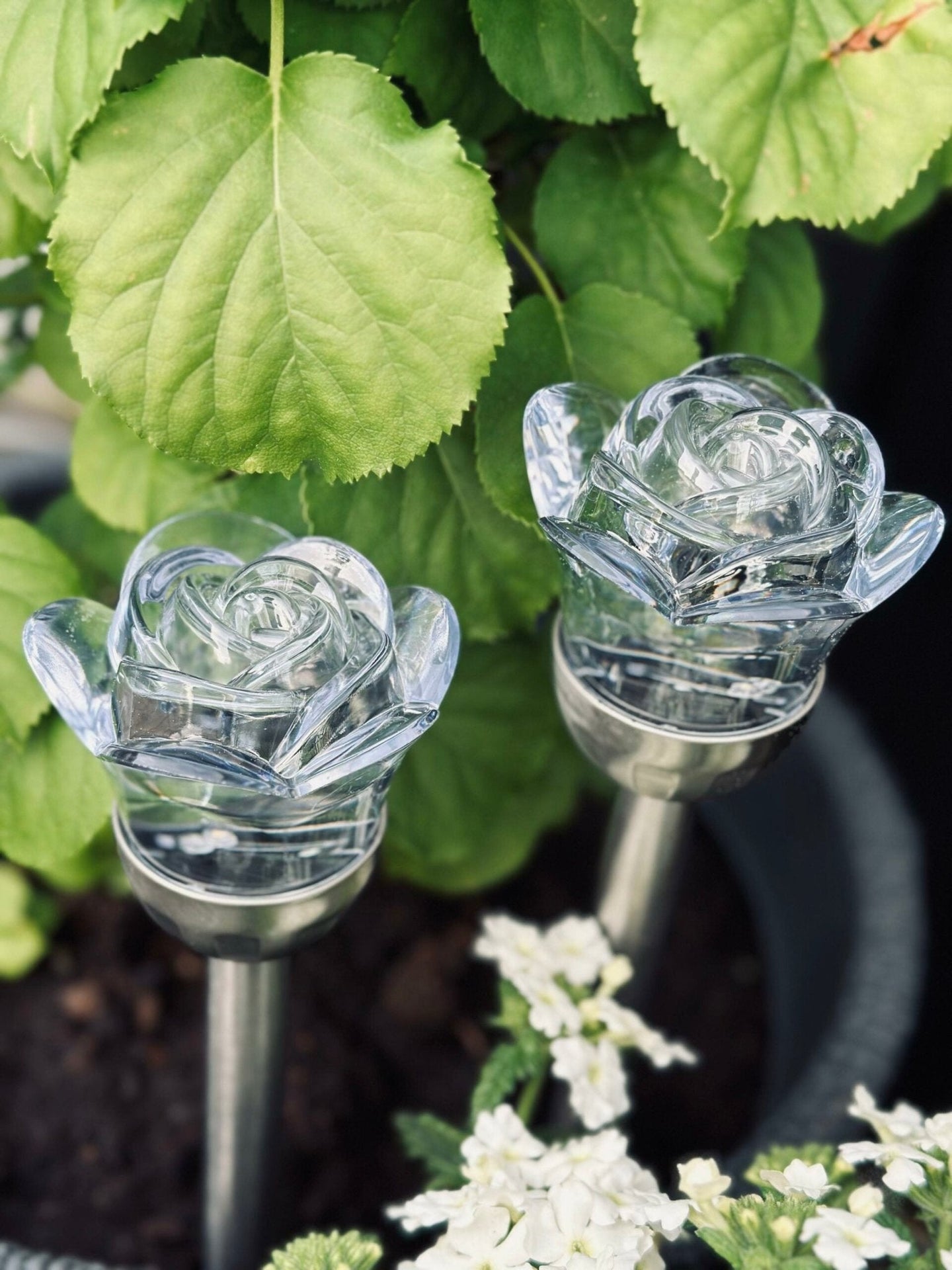 Fakkel med solceller FLOWER – Sæt med 4 stk - VIAMAJA.DK