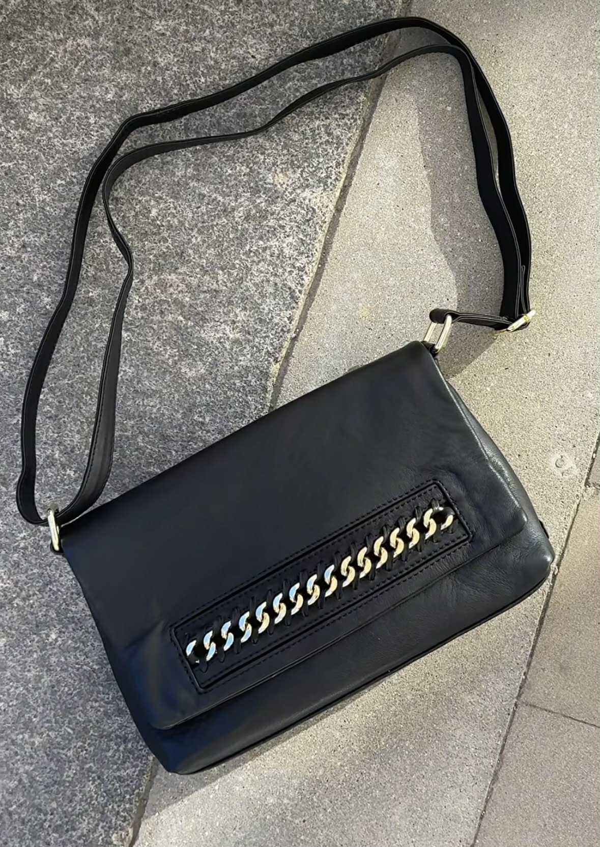 Clutch mit Goldkette - Big