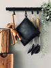 Topflappen mit Tasche, schwarzes Leder