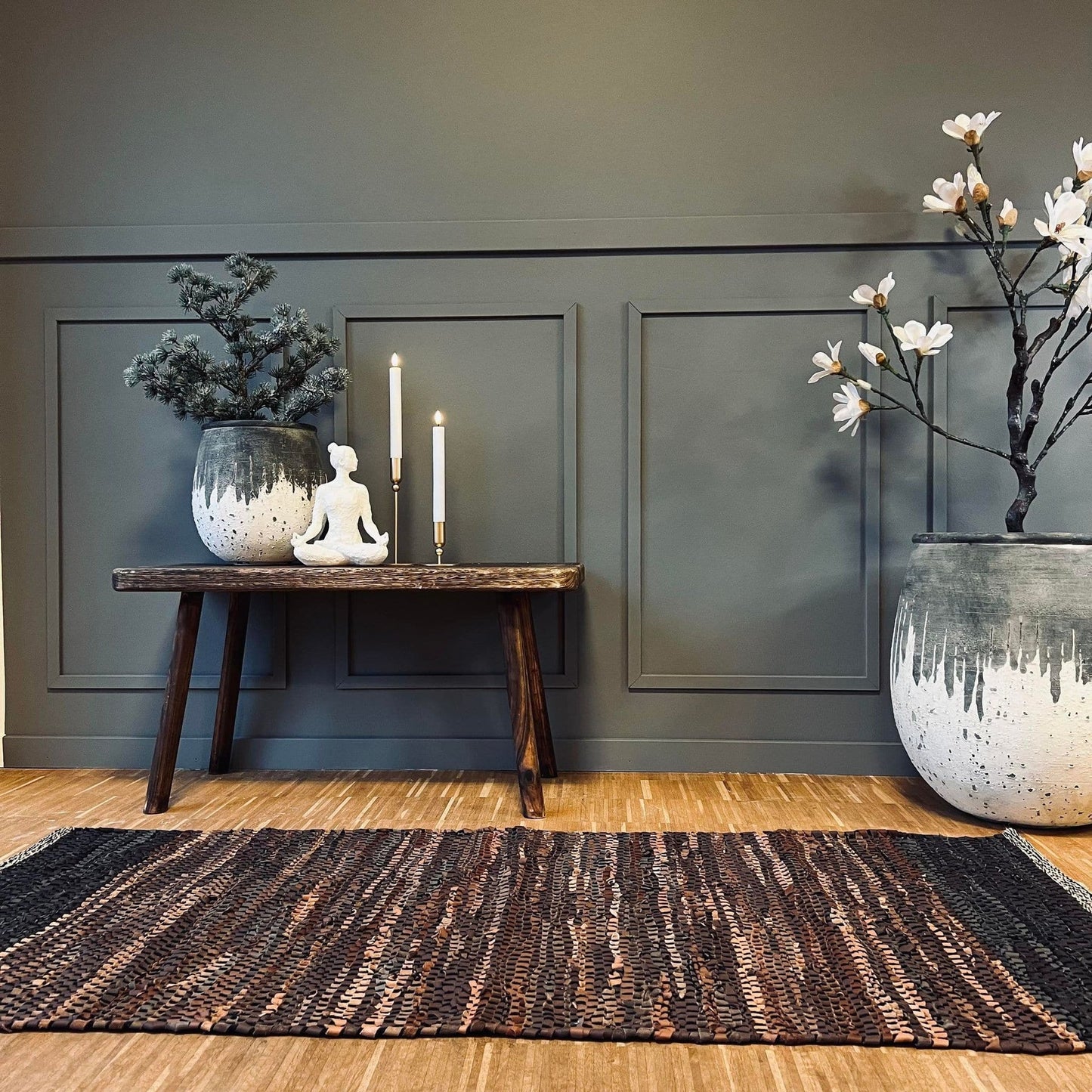 Gulvtæppe i flettet læder - Brun mix 70x140cm - VIAMAJA.DK