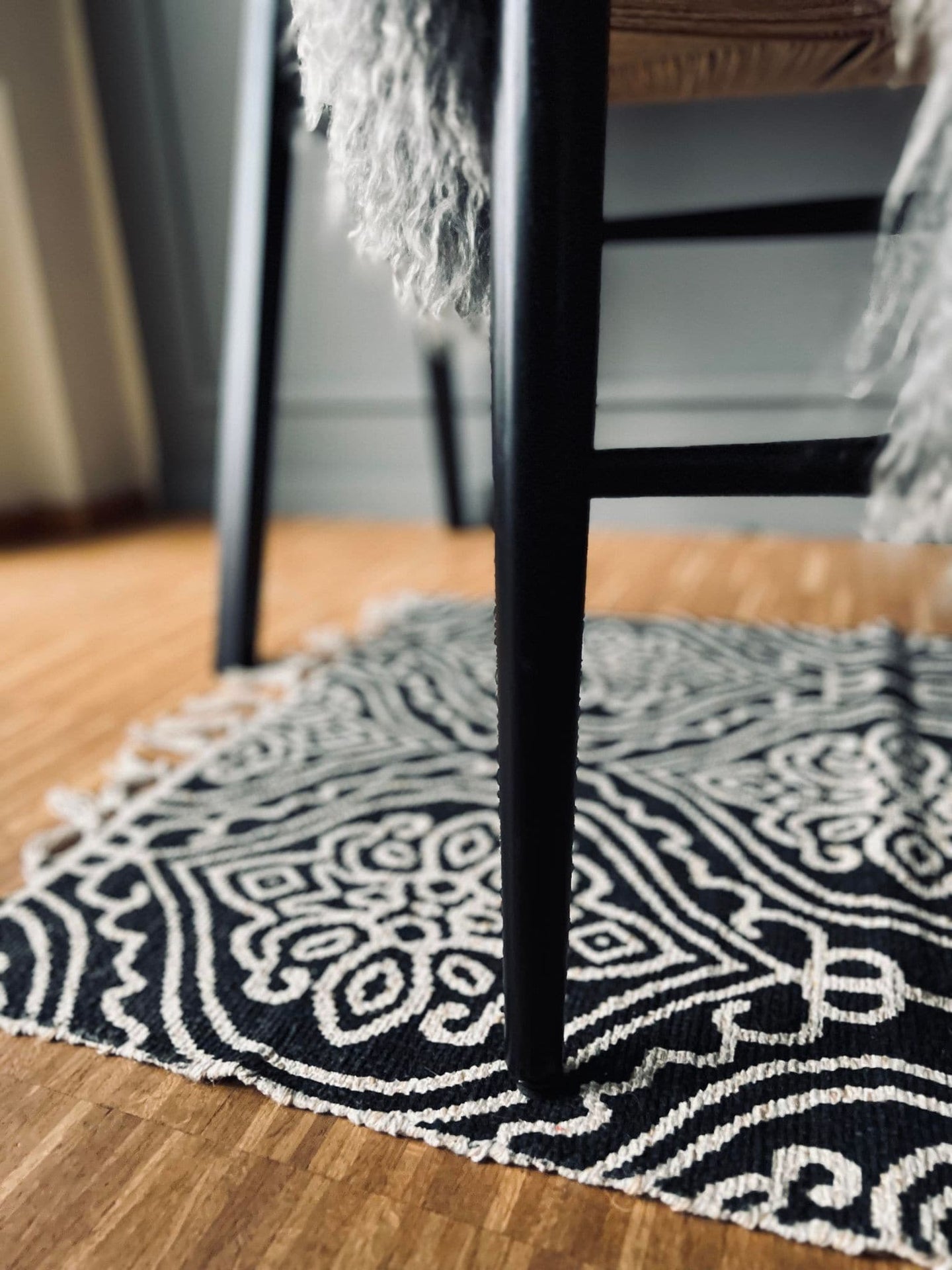 Gulvtæppe / måtte - Black boheme 60x90 - VIAMAJA.DK