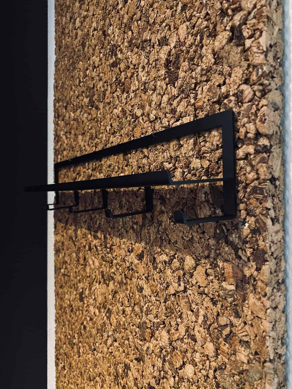Hylde med knager - 45cm - VIAMAJA.DK