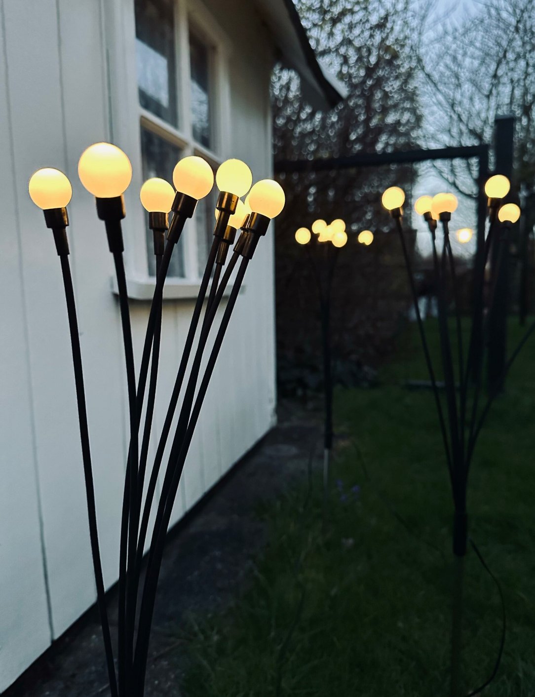 Ildfluer på spyd m. Solceller – Sæt med 3 spyd - VIAMAJA.DK