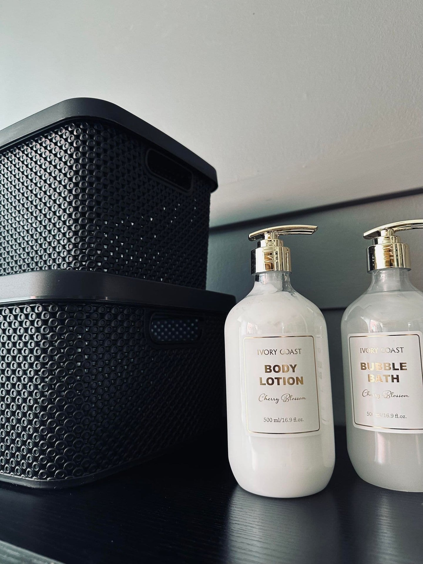 Kasse med låg - Small VILA BLACK - VIAMAJA.DK