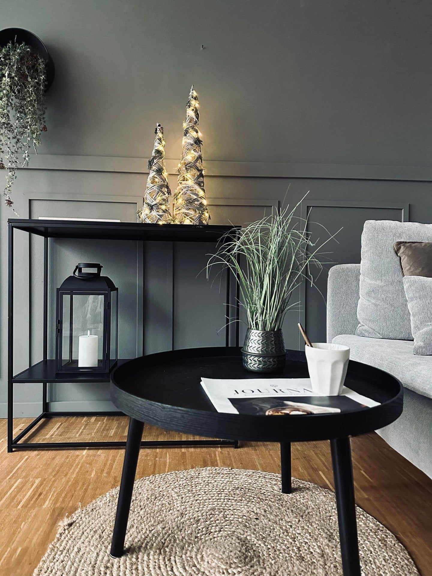 Kegle med LED lys og gran - H 40cm - VIAMAJA.DK