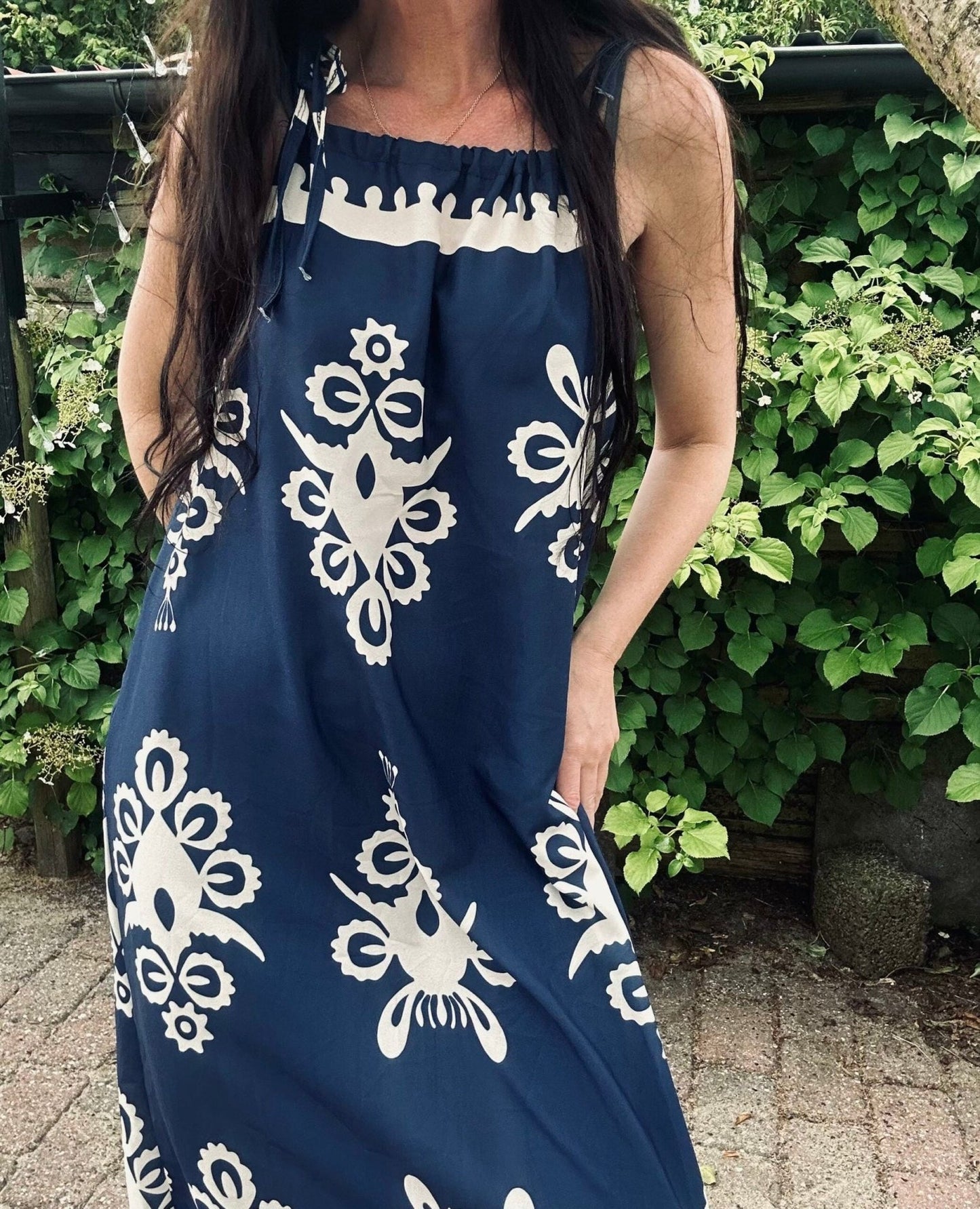 Kjole Mila Navy - VIAMAJA.DK