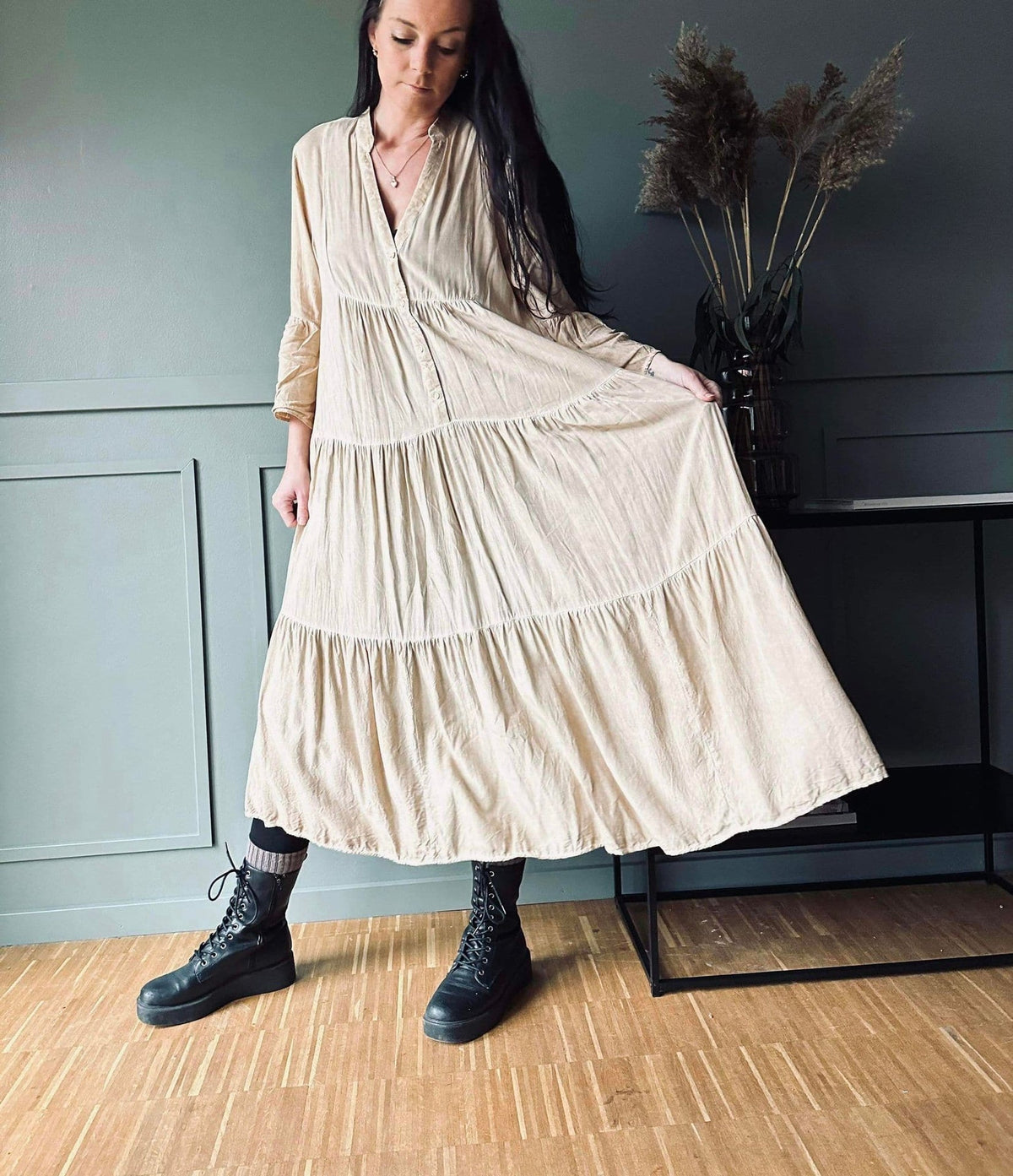Kjole Silena beige - VIAMAJA.DK