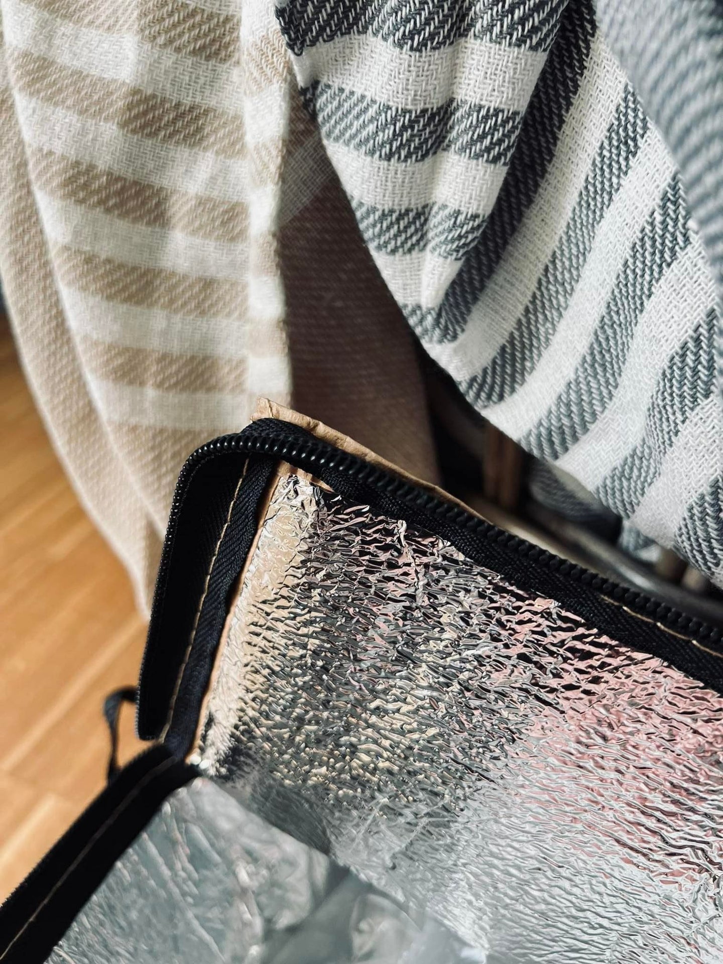 Køletaske PAPER LOOK - 10 liter - VIAMAJA.DK