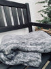 Kuscheliger Plaid - Grau / Schwarz