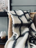 Kuscheliger warmer Plaid - Graues Karo