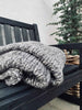 Hochwertiges grob gestricktes Plaid – Grau Mix