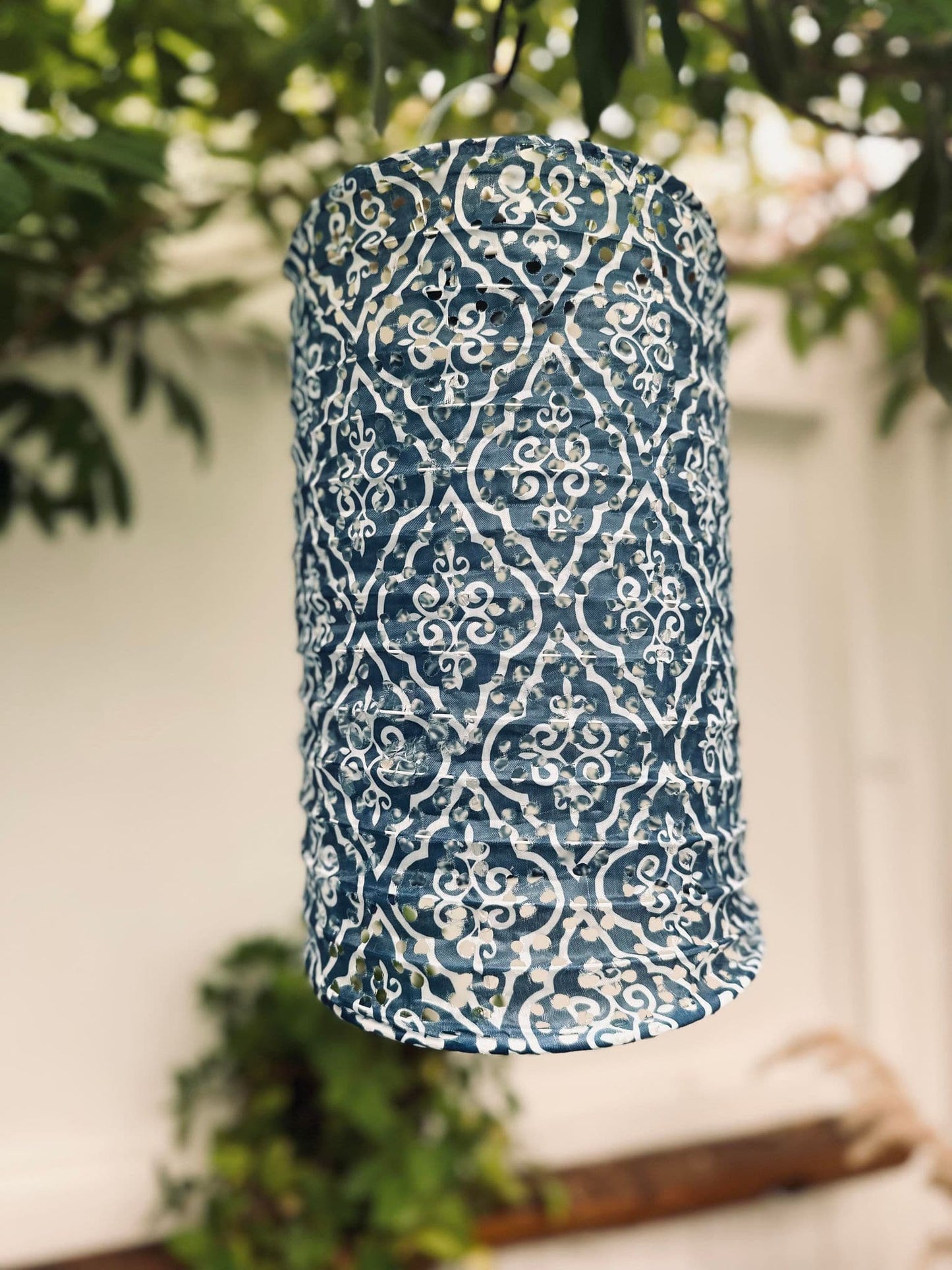 Lampe cylinder med solceller - SUMMER BLUE - VIAMAJA.DK