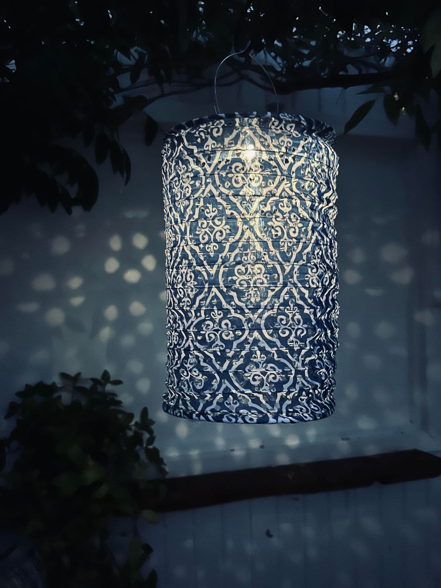 Lampe cylinder med solceller - SUMMER BLUE - VIAMAJA.DK