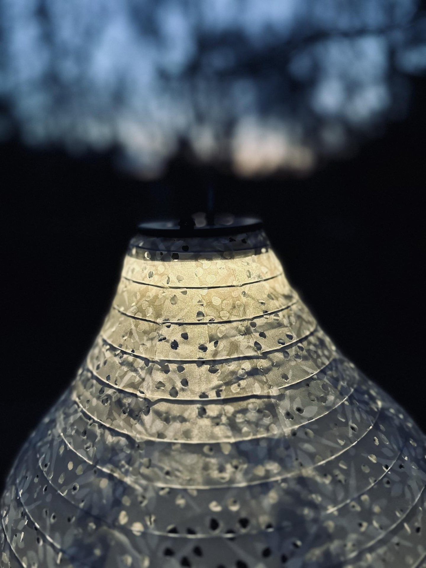 Lampe med solceller Pear – SUMMER WHITE - VIAMAJA.DK