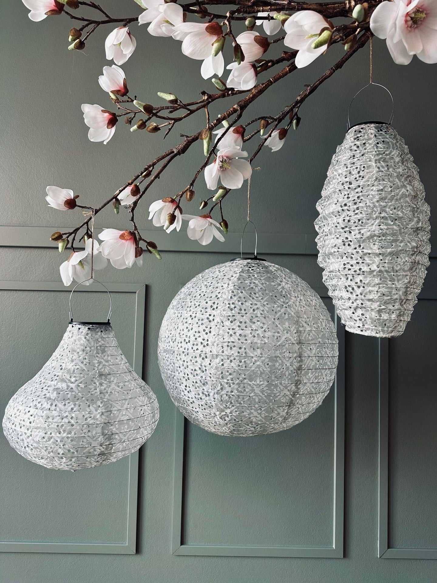 Lampe med solceller Pear – SUMMER WHITE - VIAMAJA.DK