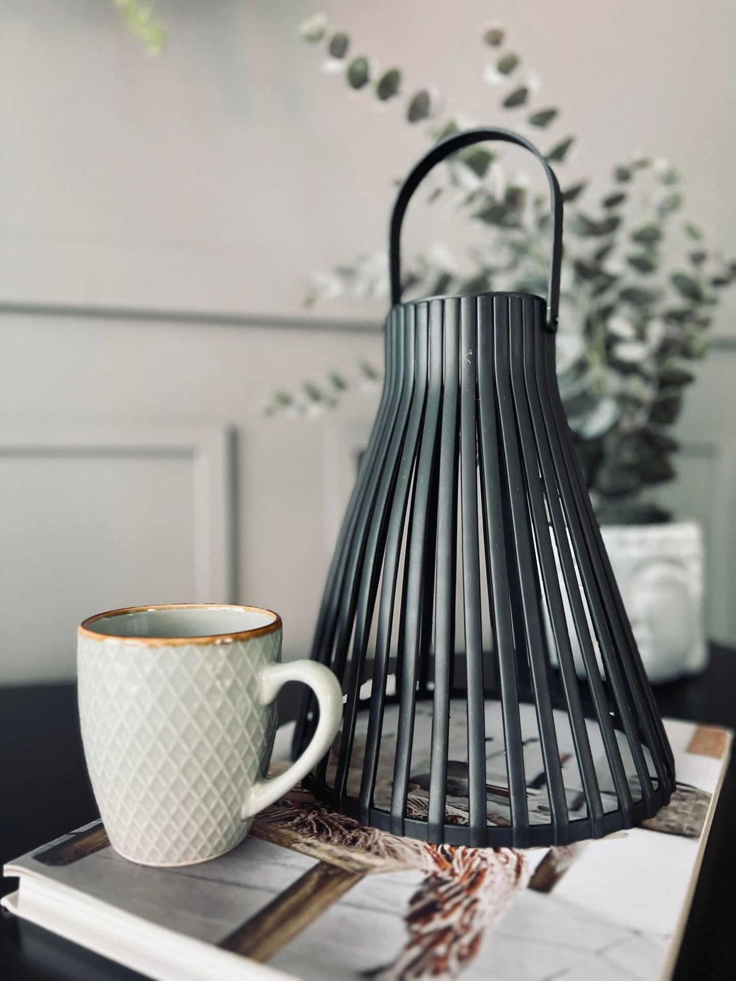 Lanterne med solceller - BLACK SOLAR - VIAMAJA.DK