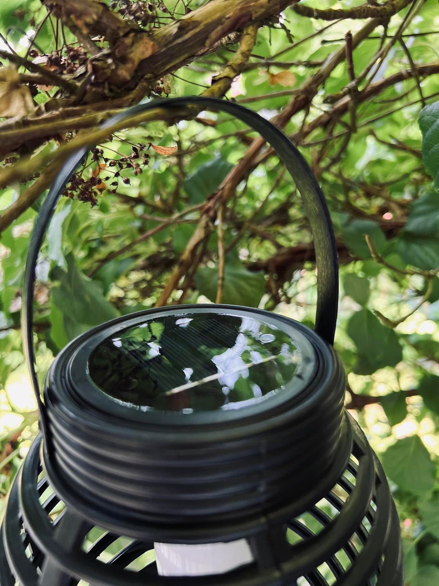 Lanterne med solceller – Mellem - VIAMAJA.DK